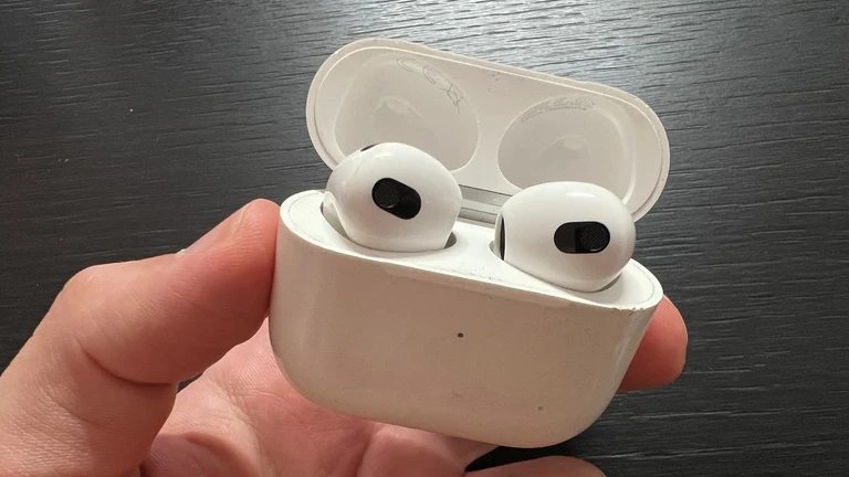 AirPods druhé generace