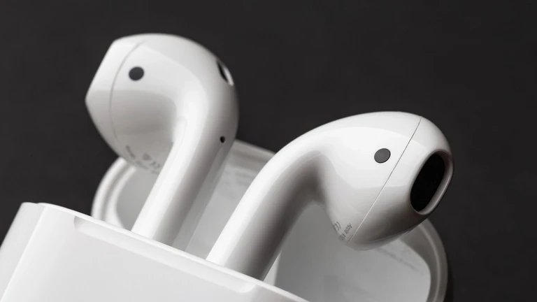 Apple AirPods