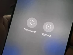 Nejde-li Android telefon vypnout klasickou cestou, máte několik dalších možností