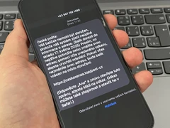 Falešná SMS jménem České pošty