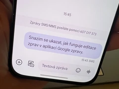 Google zprávy na telefonu s OS Android