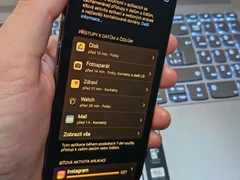 iPhone ukazuje, které aplikace sledují aktivitu