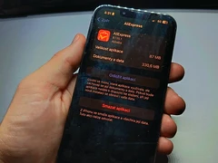 Vyčištění mezipaměti aplikace na iPhonu