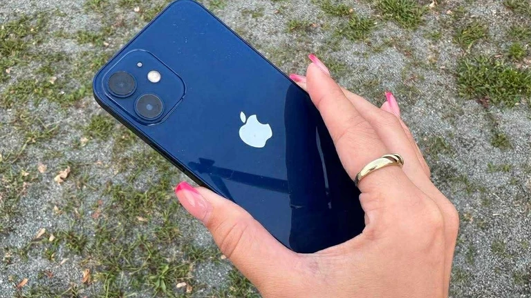 iPhone 12 mini (tmavě modrý)