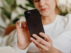 Mobilní operátor nesmí nabízet neomezené tarify, nejsou-li neomezené