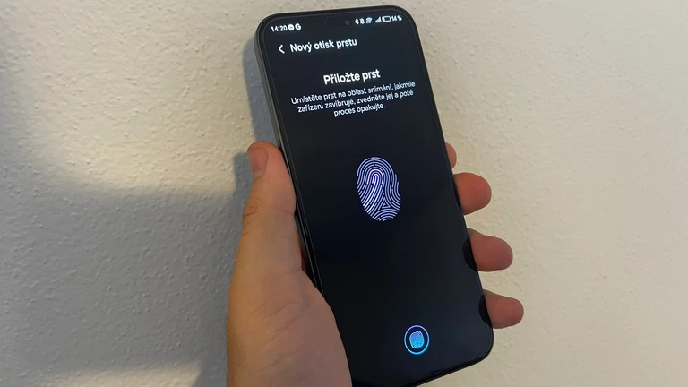 Otisk prstu může být ukraden pomocí odposlouchání, jak přejíždíte prstem po displeji Otisk prstu, nastavení v OS Android