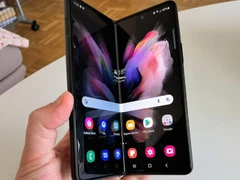Samsung Galaxy Z Fold 3