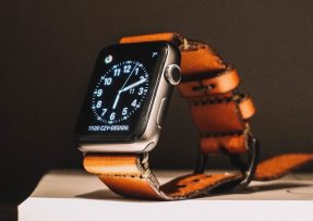 Výměna řemínku Apple Watch