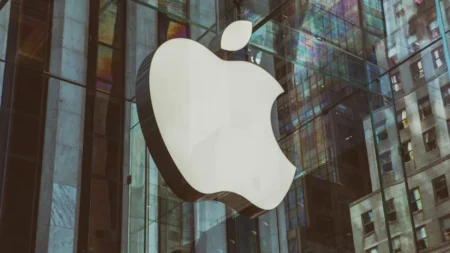 Zákony neobejdou ani ti největší: EU si došlápla na Apple a udělila mu obří pokutu i povinnost doplatit daně 1,3 bilionu korun