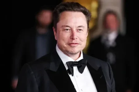 „Už se to blíží“: Elon Musk vyvíjí XMail, aby konkuroval těm největším