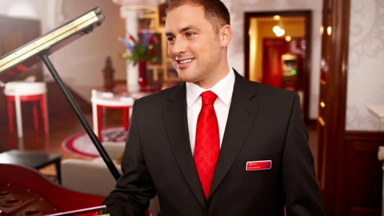 Falešný šéf psal českým firmám o peníze a vylákal z nich miliony