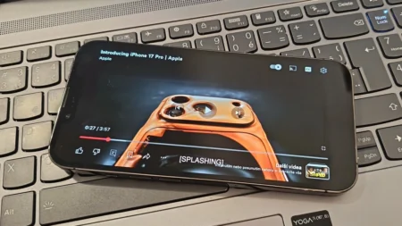 Servis nehledejte, nefunkční zvuk na iPhonu si v 99 % případů opravíte sami. Obvykle se totiž nejedná o nic vážného