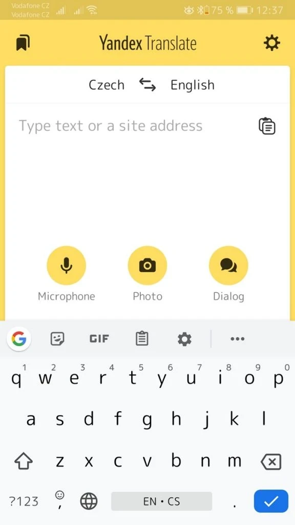 Mobilní překladač Yandex