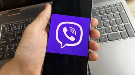 Muž si stáhl Viber a vzápětí přišel o 700 000 Kč, protože v sofistikovaném podvodu naletěl dvojici podvodníků