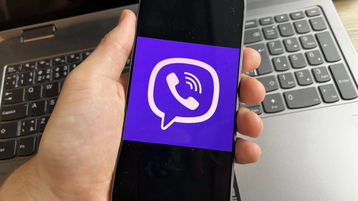 Muž si stáhl Viber a vzápětí přišel o 700 000 Kč, protože v sofistikovaném podvodu naletěl dvojici podvodníků
