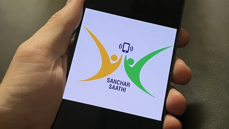 Ochranná aplikace Sanchar Saathi mobilních telefonů v Indii