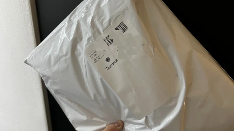 Zásilkovna, zásilka