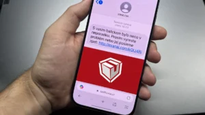 Útočníci mají podlý způsob, jak na 1 kliknutí z účtu vykrást všechny peníze jménem Zásilkovny. Nenaleťte, podvod lze poznat