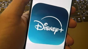 Disney+ změnilo pravidla a proti sdílení účtů už zasahovat nebude. Má však podmínku