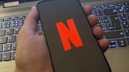Vezměte si z Netflixu i to, co sice sám nabídnout nechce, ale díky šikovným vývojářům je to možné. A navíc zdarma