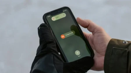 Jak restartovat iPhone bez tlačítka i systémově