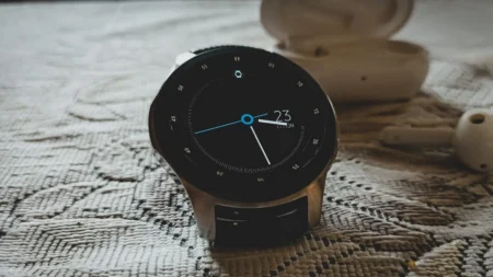 Zní to zbytečně, ale někdy se to opravdu hodí. Samsung Galaxy Watch umí udělat screenshot obrazovky