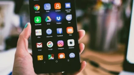 První pomoc, když na mobilu nefunguje obraz, zvuk nebo třeba fotoaparát