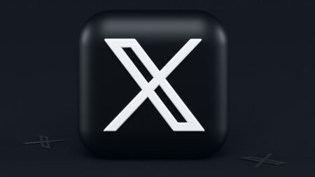 Elon Musk spouští XChat. Nová aplikace útočí na WhatsApp a slibuje nový způsob komunikace