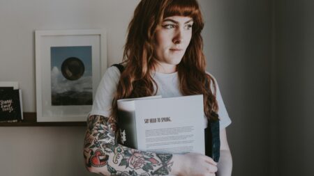 „Balíček mi dorazil, jenže jiný, než jaký jsem čekala,“ říká Petra. Uvnitř se skrývalo něco, co jí změnilo den