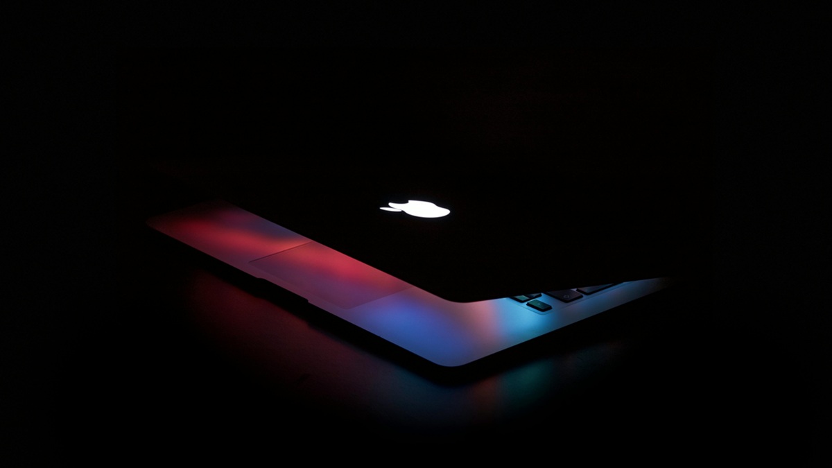 Apple mění hierarchii produktů a přidá ultra-drahou třídu, aby z lidí vyrazil ještě více peněz