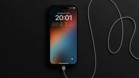 Zbytečně ignorujete způsoby, které zvýší výdrž baterie iPhonu. A je to úplně zadarmo