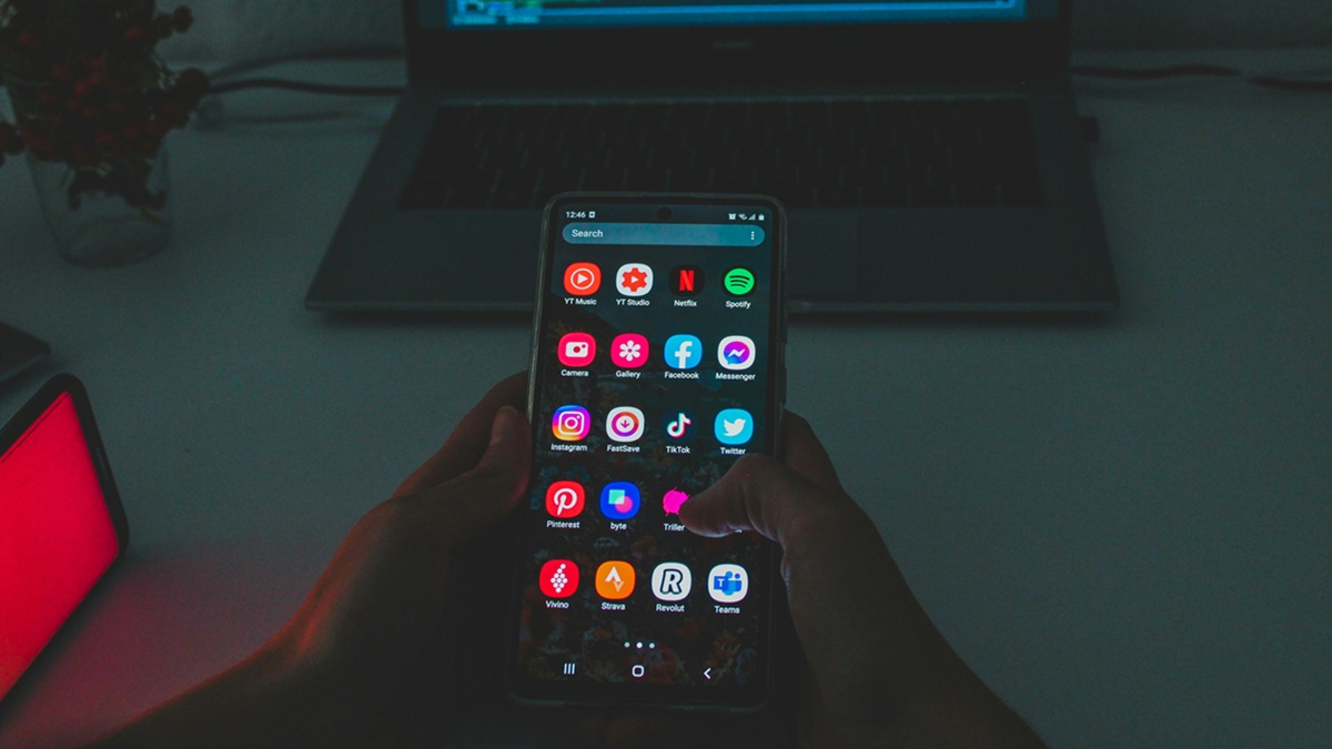 Uvolněte místo v telefonu, fotky ani aplikace mazat nemusíte. Několik gigabajtů dostane prakticky zdarma