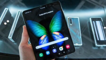 Samsung omylem prozradil největší letošní trhák. Aktualizace odhalila, co mělo zůstat pod pokličkou