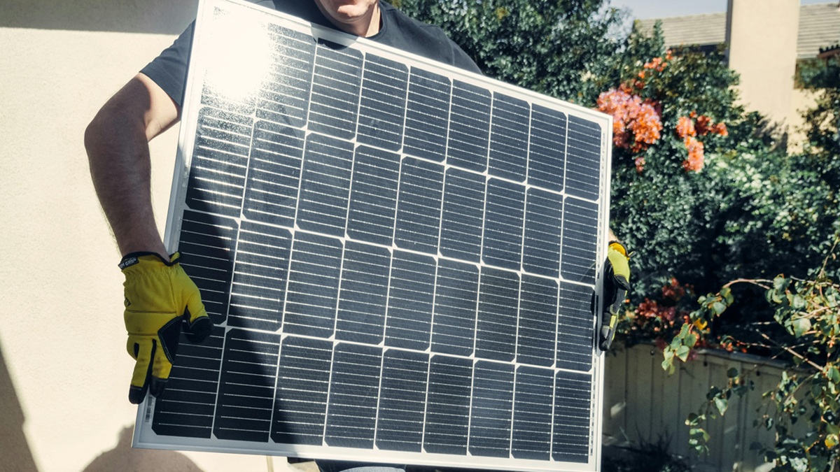 „Nechal jsem si nainstalovat solární panely a účty za elektřinu stejně rostly.“ Chyba byla v elektroměru