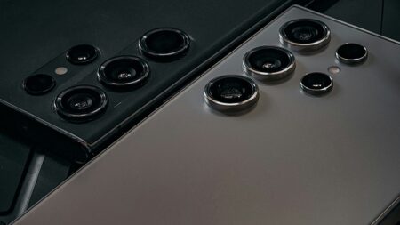 Majitelé telefonů Samsung čekali měsíce na velkou aktualizaci. Stabilní verze One UI 8.5 může přijít během pár dnů