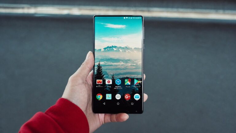 Telefon, spořič obrazovky