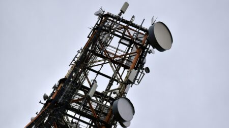 Japonci otevřeli cestu k 6G sítím. Poslali data vzduchem rychlostí 112 Gb/s, tedy 700krát rychleji než zvládne 5G v Česku