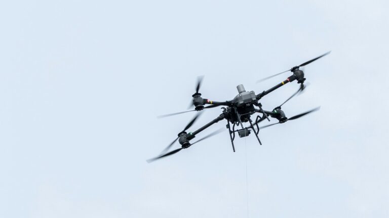 Dron