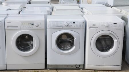 Pračky Beko jsou levné, a přesto vydrží věčnost. Tajemství je v turecké továrně, kde si vyrábí všechno sami