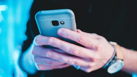 Nenechte se podvést a ověřte si přesné stáří svého telefonu jedním kódem. Stačí ho zadat do vytáčení