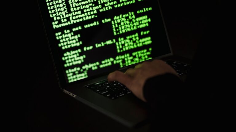 Virus, malware