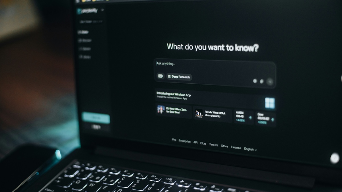 Stát nabízí Čechům příspěvek 35 tisíc. Přihlášky na AI kurzy startují v červenci, ale podmínky se zpřísnily