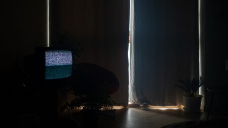 Evropa má blackout rekord, který netěší: 188 výpadků za rok. Úřady si neví, rady, Česko zvažuje vypínání 5G sítí