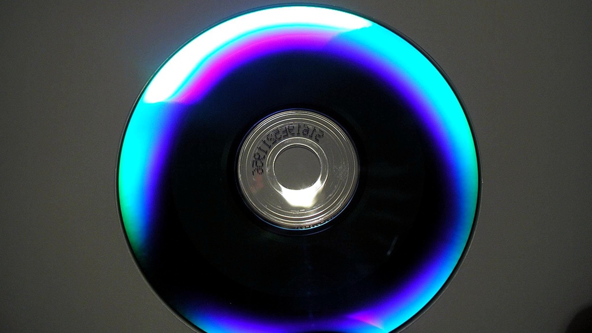 Před 20 lety začala velká válka disků, v níž Blu-ray porazil konkurenci. Z digitální éry ale vychází jako poražený