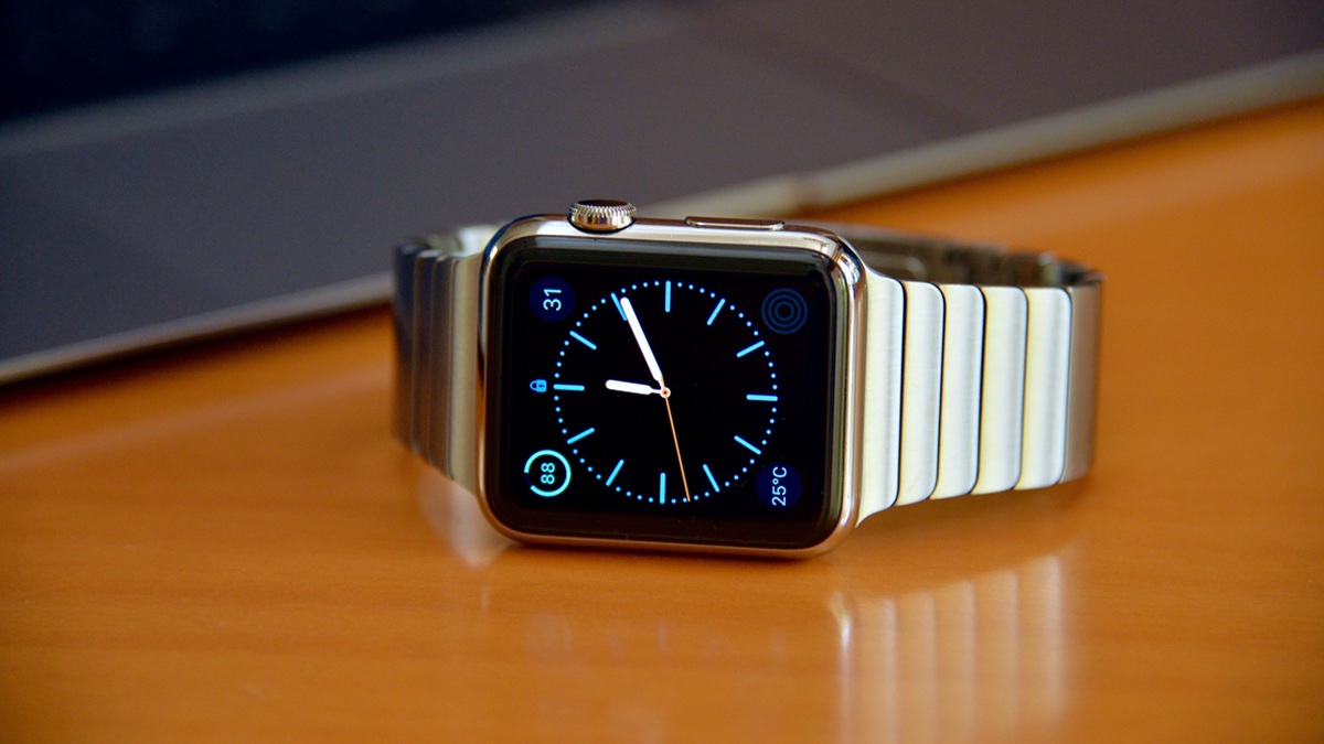 Apple Watch 12 konečně přinesou pořádnou změnu, i když nebude vidět. Výkon půjde po letech nahoru