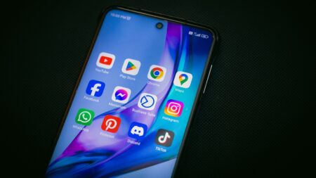 Některé funkce v Androidu žerou baterii zbytečně. Vypněte je a telefon vydrží o 4 hodiny déle, i když je starý