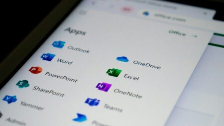 Nepříjemná změna bude do roku 2028 povinná pro všechny. Microsoft vám vnutí Outlook, i když o něj nestojíte