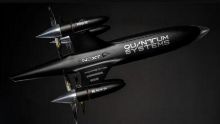 Ruské drony už neuniknou. Němci pošlou Ukrajině nový elektrický interceptor s rychlostí 699 km/h. Překonal světový rekord