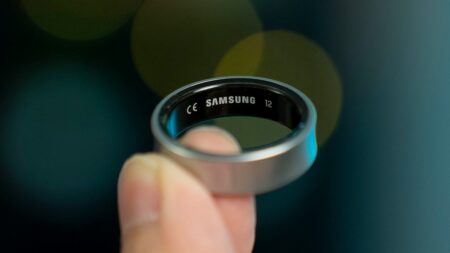 Samsung potvrdil Galaxy Ring 2, a bude to velké. Poprvé nejspíše pustí i majitele iPhonů a vydrží až 10 dní