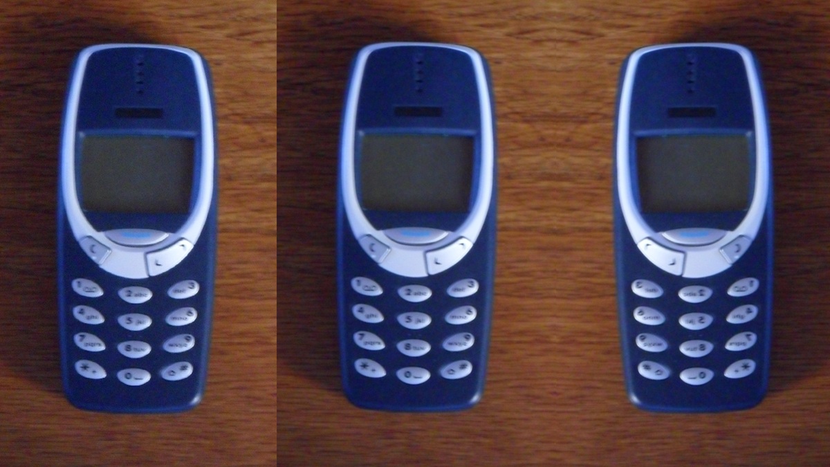 Kdysi chtěl tento telefon každý, dnes je k ničemu. V aukci se ale prodává za více než 10 tisíc Kč